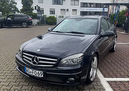 Mercedes-Benz CLC 250 - AMG