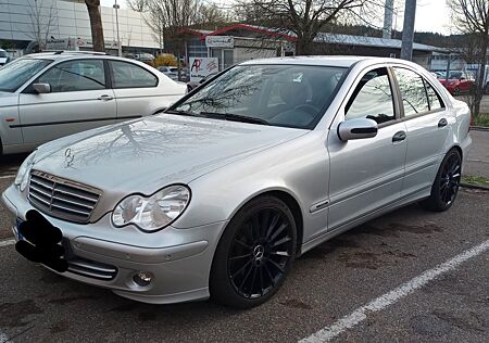 Mercedes-Benz C 180 Kompressor Facelift top Zustand! Kein Rost