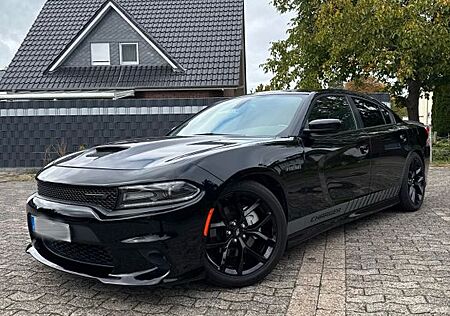 Dodge Charger R/T 5.7 HEMI - 2021 | Top Zustand