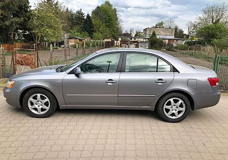 Hyundai Sonata 3.3 V6 GLS Automatik