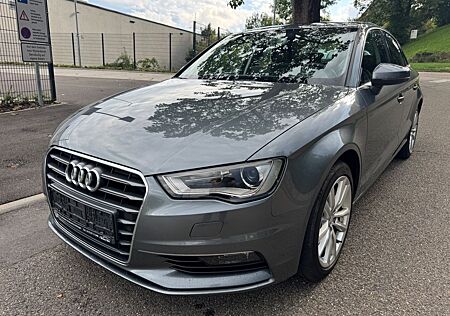 Audi A3 Limousine ambition Automatik Navi Xenon Euro6