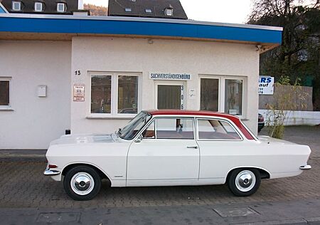 Opel Rekord B Olympia 1966 + jede Menge Ersatzteile