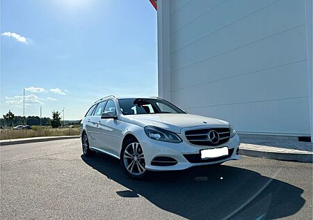 Mercedes-Benz E 200 Mercedes - E-Klasse T-Modell CDI