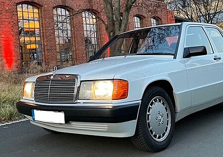Mercedes-Benz 190 190E 1,8 Automatik