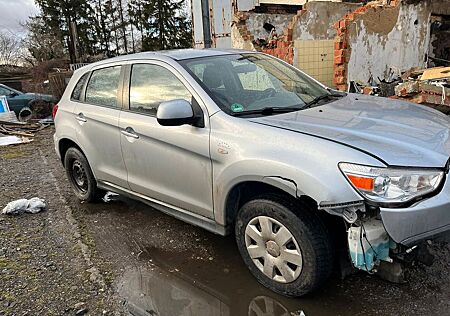 Mitsubishi ASX 1.6 Klimaanlage - OHNE PAPIERE