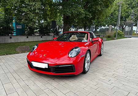 Porsche 992 Targa 4 Targa