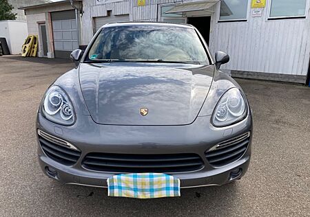 Porsche Cayenne S Hybrid 3,0. TEL:017610599437