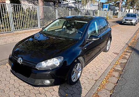 VW Golf Volkswagen 1.6 TDI BlueMotion Technology MATCH MAT...