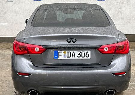 Infiniti Q50 2.2d Premium Automatik Premium