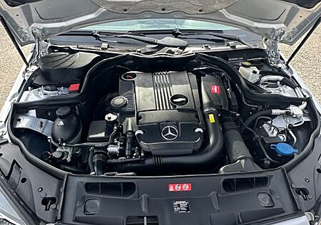 Mercedes-Benz C 200 CGI BlueEFFICIENCY Autom. -