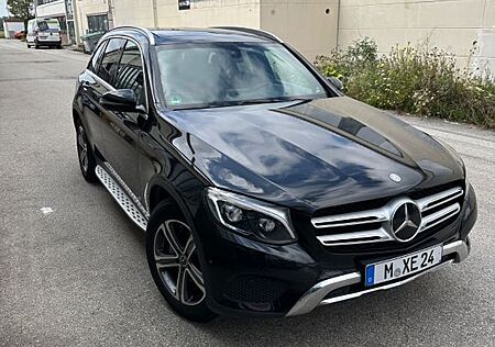 Mercedes-Benz GLC 220 d 4MATIC AMG Line Autom. AMG Line