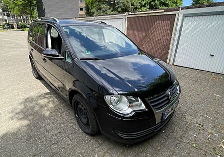 VW Touran Volkswagen 1.4 TSI Freestyle Freestyle