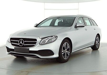 Mercedes-Benz E 220 d T-Modell Avantgarde/Kamera/AHZ/MBUX/Navi