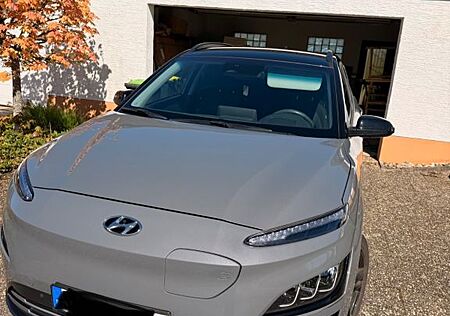 Hyundai Kona Elektro ELEKTRO 100kW - Phantom R31