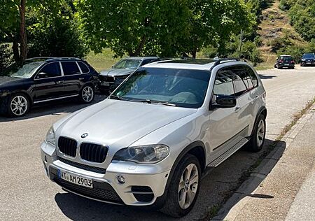 BMW X5 xDrive30d e70 Voll Ausstattung TÜV 02/2027