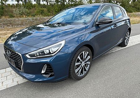 Hyundai i30 Intro NAVI KLIMAAUT SZH LZH RFK