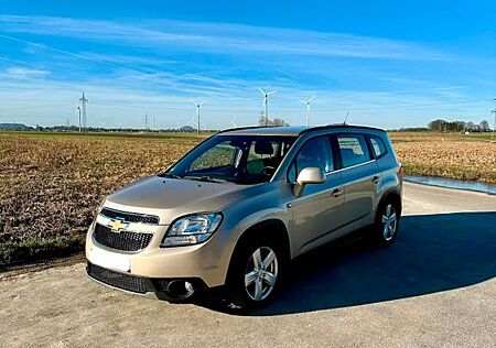 Chevrolet Orlando 1.8 LTZ MT LTZ