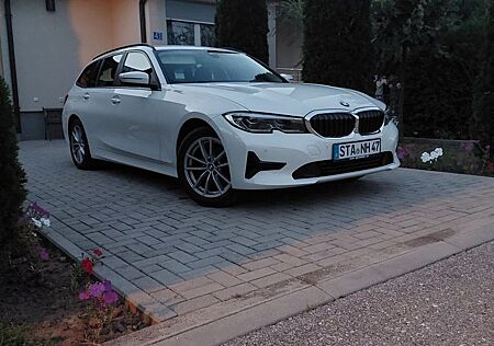 BMW 320d xDrive Touring Laserlicht