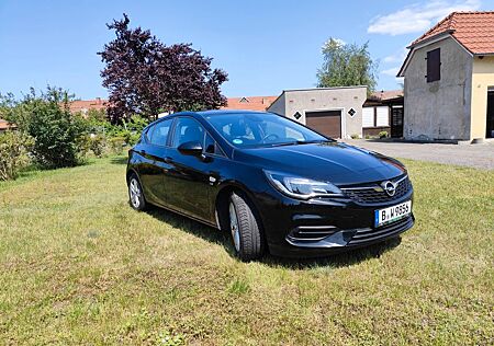 Opel Astra 1.2 Direct Inj Turbo 96kW 120 Jahre 12...