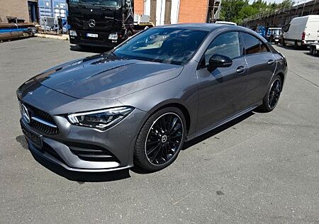 Mercedes-Benz CLA 220 4MATIC DCT