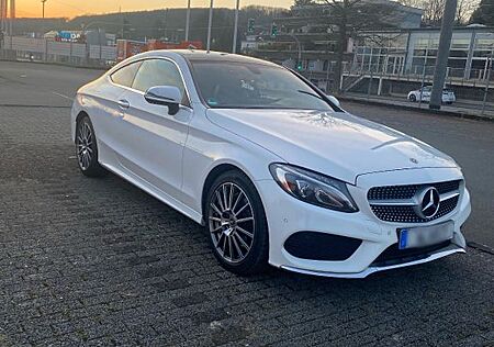 Mercedes-Benz C 180 AMG-LIne