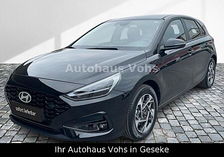 Hyundai i30 Hatchback Family|LHZ|SHZ|LED|Navi|R-Kamera|