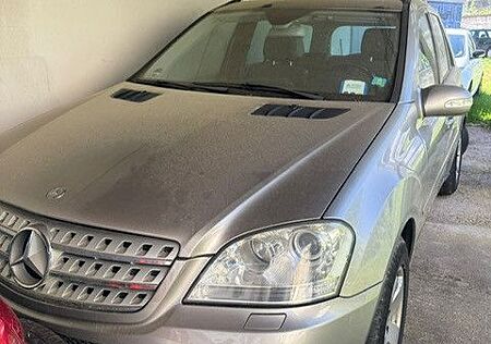 Mercedes-Benz ML 320 CDI -