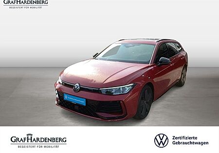 VW Passat Variant Volkswagen R-Line BlackStyle TDI DSG AHKPano