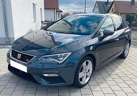 Seat Leon 1.5 TSI 110kW FR Black Matt DSG