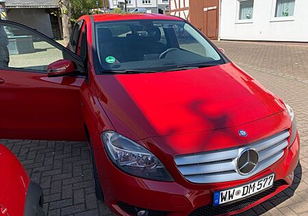Mercedes-Benz B 180 CDI BlueEFFICIENCY -