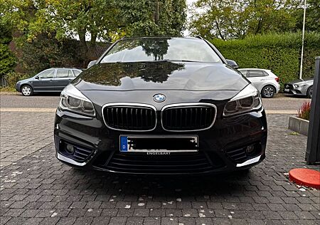 BMW 218d 218 Active Tourer Luxury Line Garantie