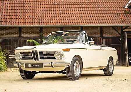 BMW 2002 Cabrio - Einer von 200! Restauriert!