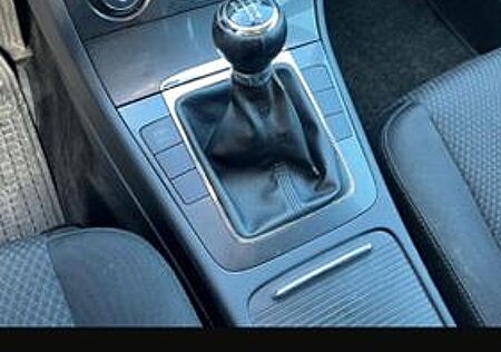 VW Passat Variant Volkswagen 1.6 Comfortline Variant Comfo...