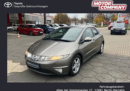 Honda Civic 1,8 BENZIN