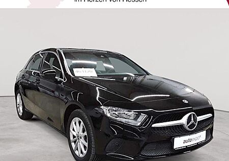 Mercedes-Benz A 250 e 8G-DCT Progressive Navi SHZ