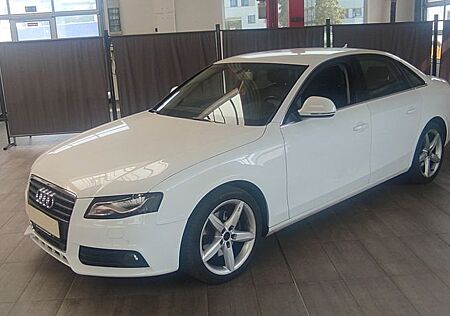 Audi A4 2.0 TFSI 132kW multitronic Ambiente Ambiente