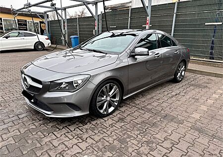 Mercedes-Benz CLA 180 Urban Urban