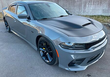 Dodge SRT 6.4,Sitzlüftung/heizung,Alcantara,Destroyer