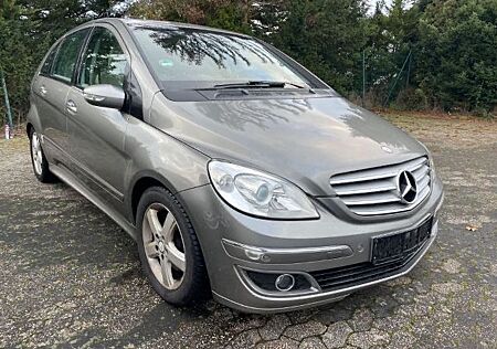 Mercedes-Benz B 200 CDI -