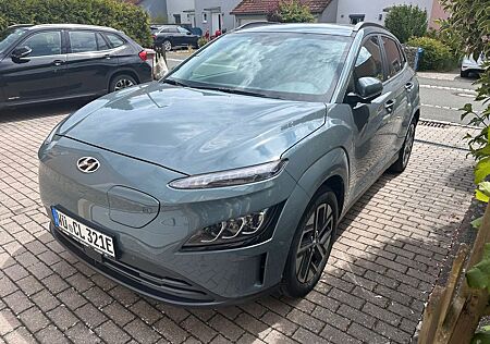 Hyundai Kona Elektro ELEKTRO 100kW -