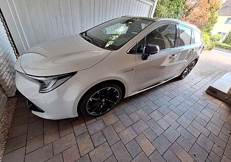 Toyota Corolla Hybrid GR Sports Kombi, HUD, AHK, Panor.