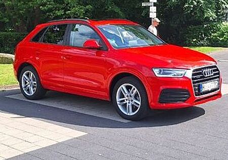 Audi Q3 2.0 TFSI quattro S tronic design design