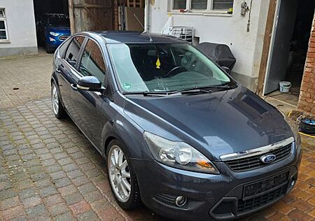 Ford Focus 2,0 Titanium Titanium
