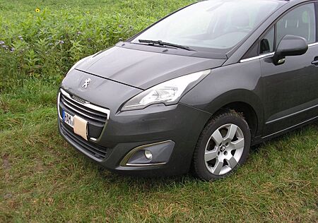 Peugeot 5008 1.2 Active PureTech 130 Stop&Start Active