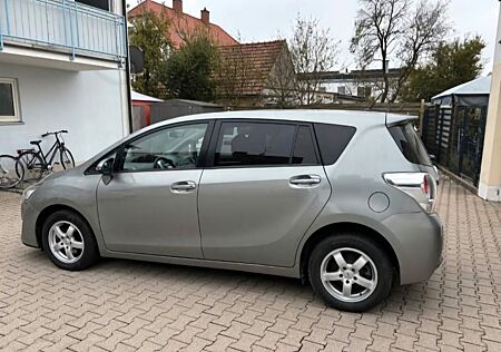 Toyota Verso 1.6l Valvematic Comfort 7-Sitzer Comfort