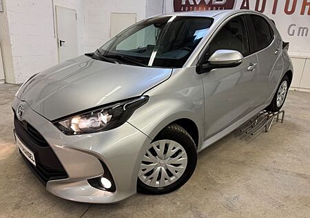 Toyota Yaris Hybrid Business Navi Klimaauto Kamera