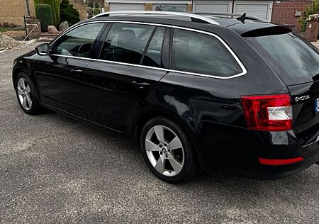 Skoda Octavia 2.0 TDI Green tec DSG Elegance Combi...