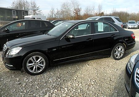 Mercedes-Benz E 200 CGI Lim. BlueEfficiency"Avantgarde"