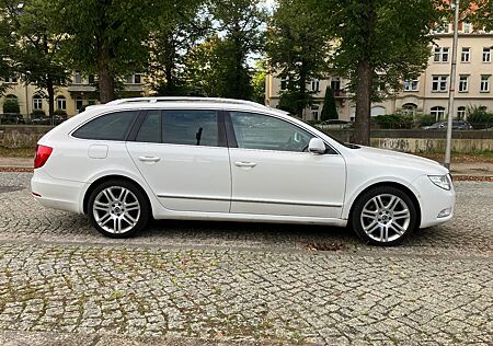 Skoda Superb 2.0 TDI 125kW 4x4 Elegance Combi Elegance