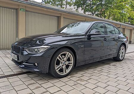 BMW 320d Sport Line Vollausstattung 8fach bereift